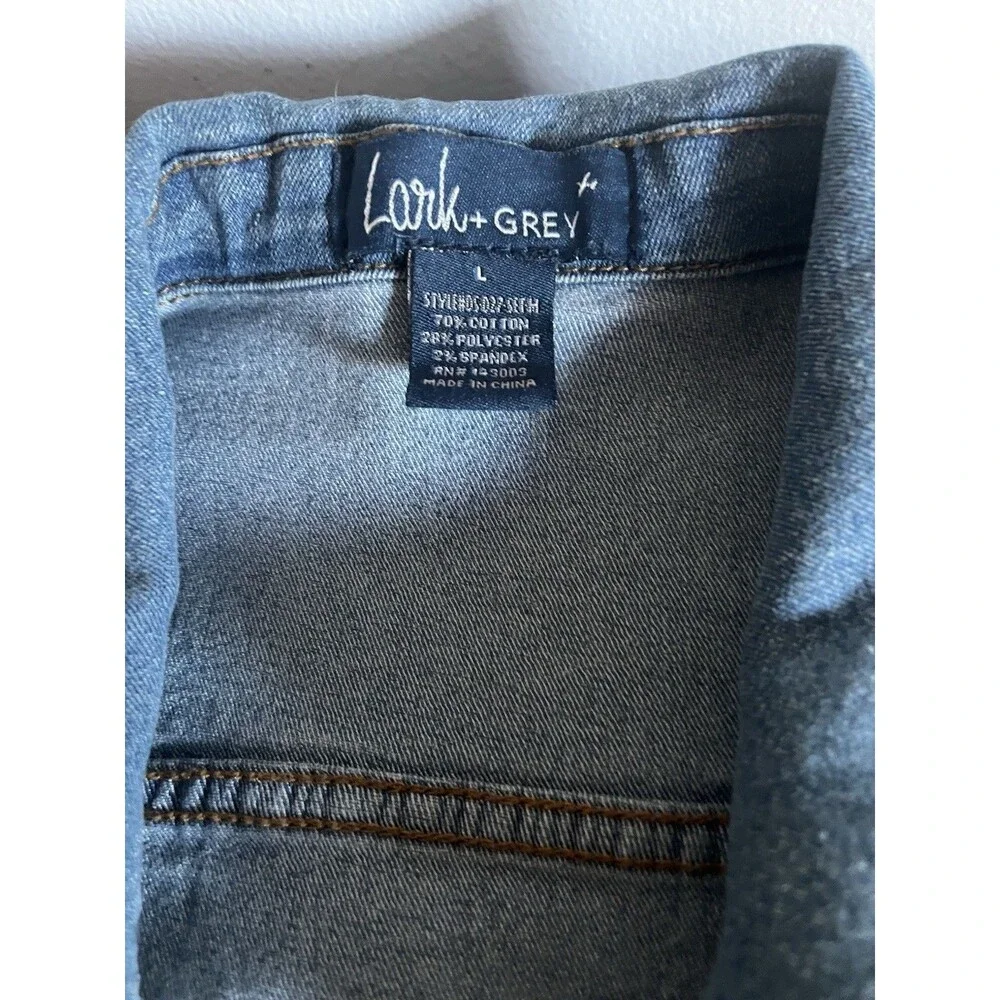 Lark + Grey Women’s Blue Denim Jacket Button Front Collared Stretch Short L
